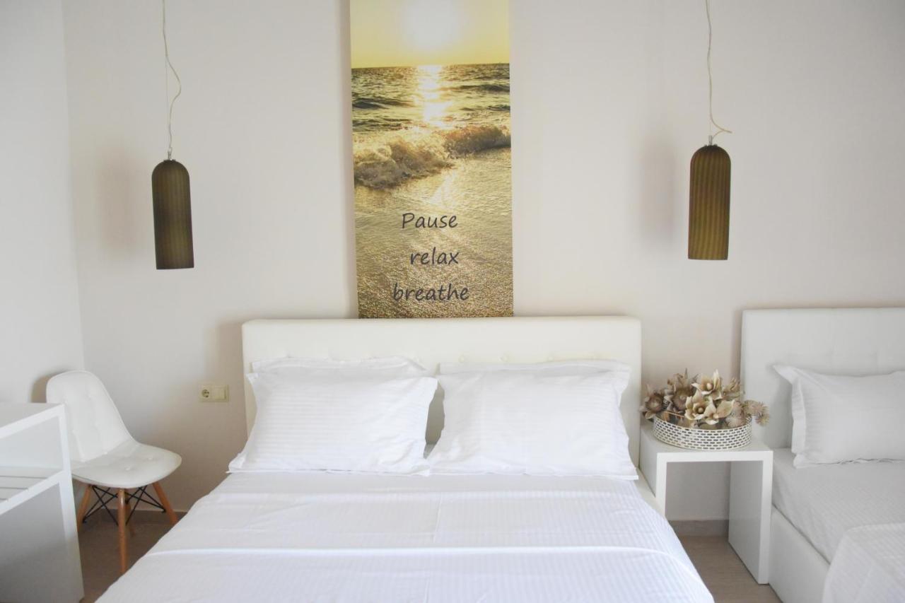 Cross Plaza Aparthotel Ставрос Екстериор снимка