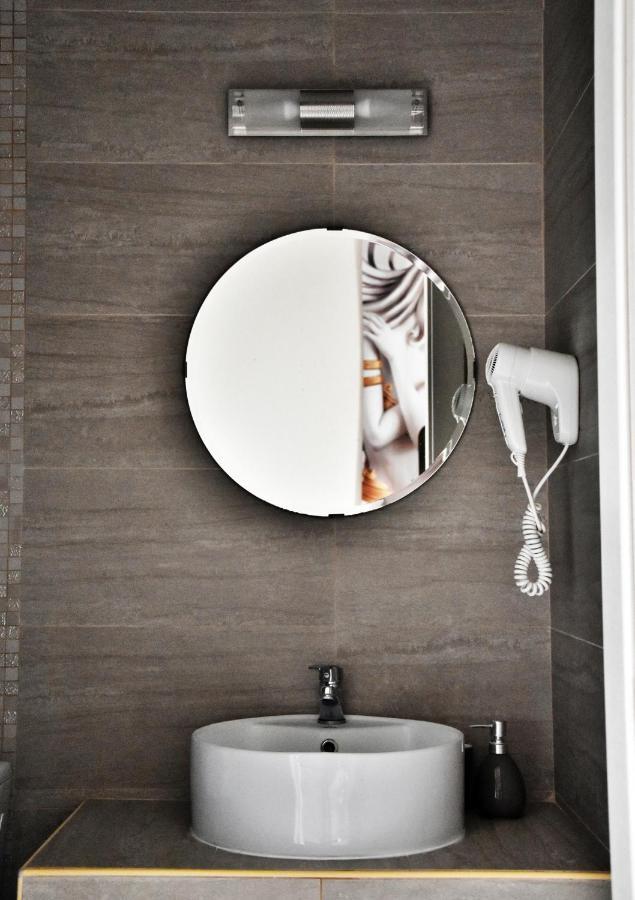 Cross Plaza Aparthotel Ставрос Екстериор снимка